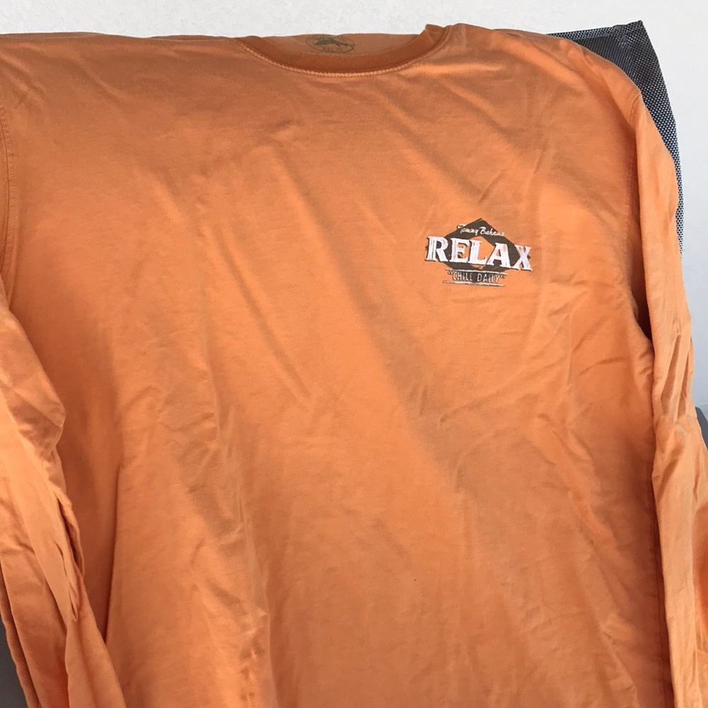 Long sleeve tee